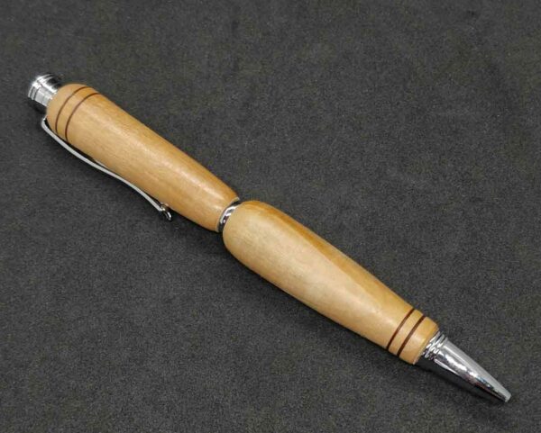 Stylo en viorne ligne élégance modèle unique fait main