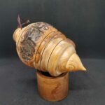 Pendule artisanal de radiesthésie fait main à Royan en bois d'abricotier