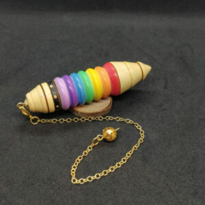 Pendule en Buis 7 chakras artisanat Howood pour soins énergétiques et magnétisme