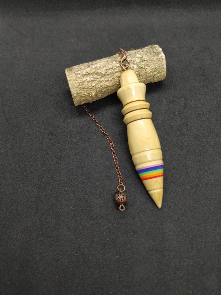 Pendule Égyptien buis 7 chakras