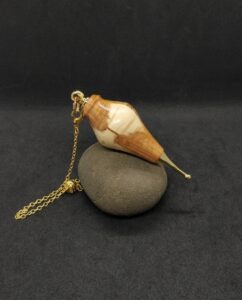 Pendule de radiesthésie en bois d'IF et métal