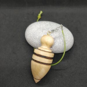 Pendule DRUIDE en bois d'olivier