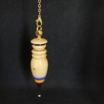 Pendule de radiesthésie égyptien en buis