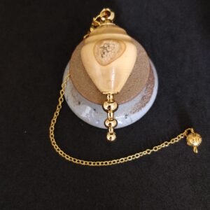 Pendule de radiesthésie artisanal en buis et métal