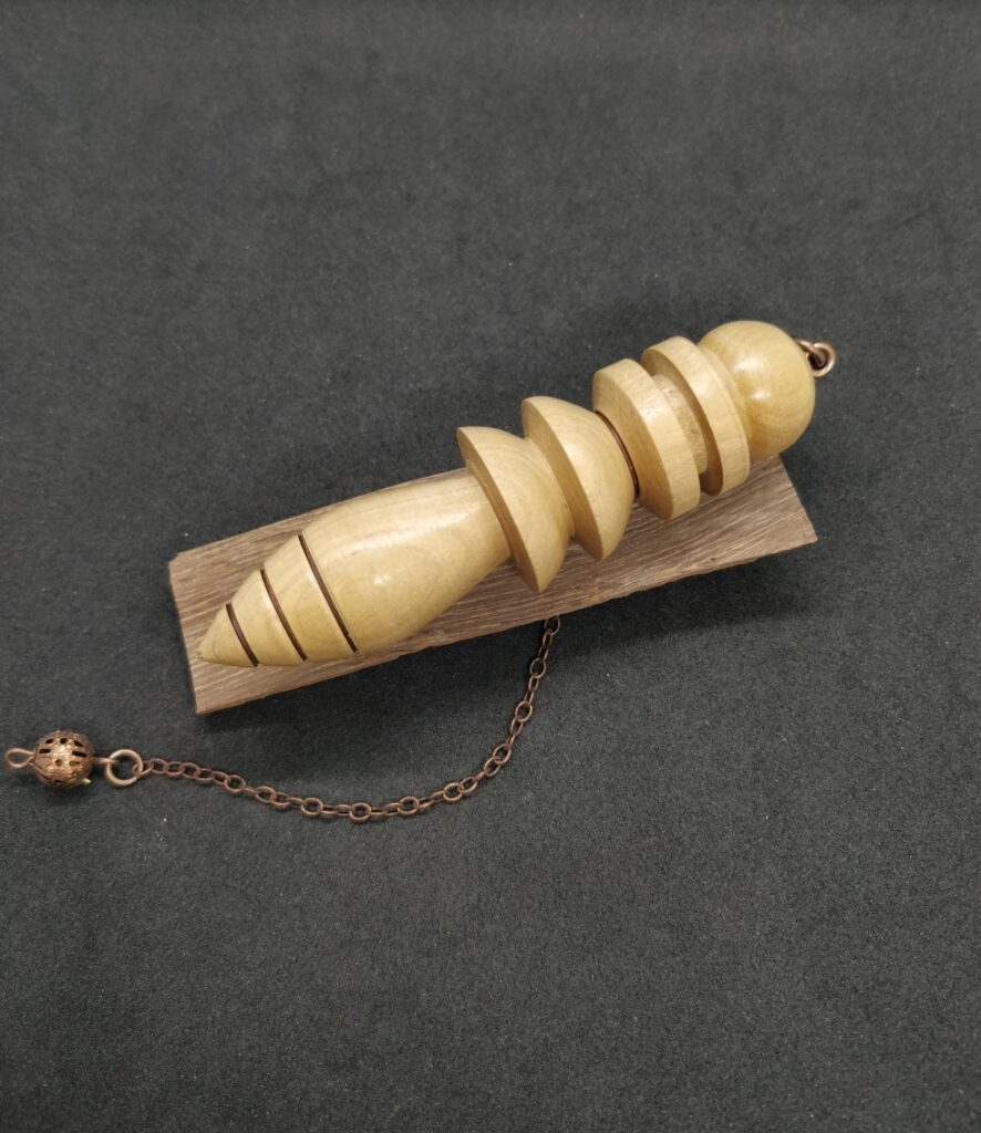 Pendule de radiesthésie artisanal égyptien HATHOR