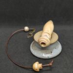 Pendule de Thôt en bois d'if. Artisanat français Howood