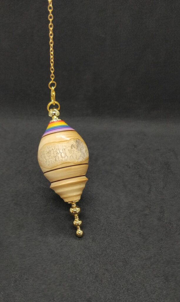 Pendule de soin Artisanal en Buis